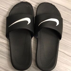 nike slides